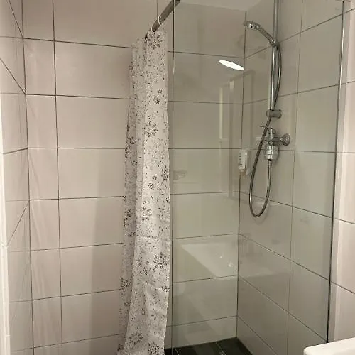 Bola 44 Zentrale 2 Personen * Hamburg